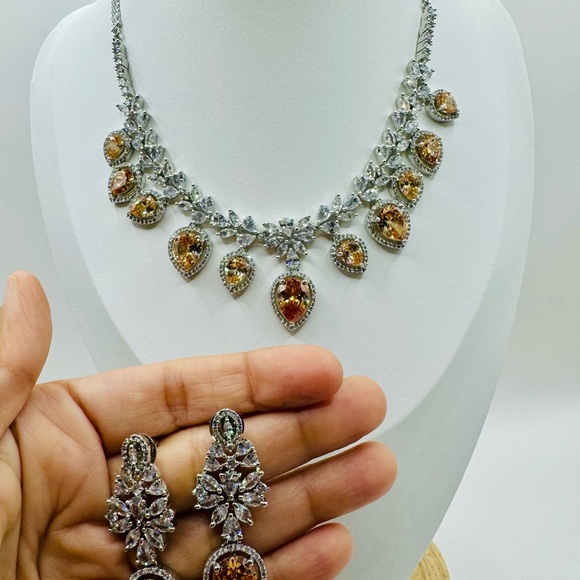 Droplet Shaped CZ Necklace - Picture 2 of 7